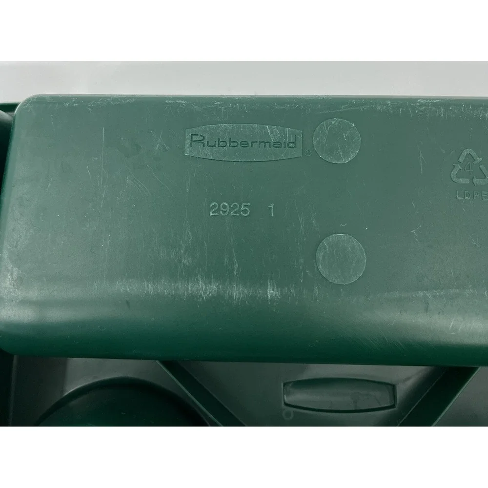 Rubbermaid preowned measures